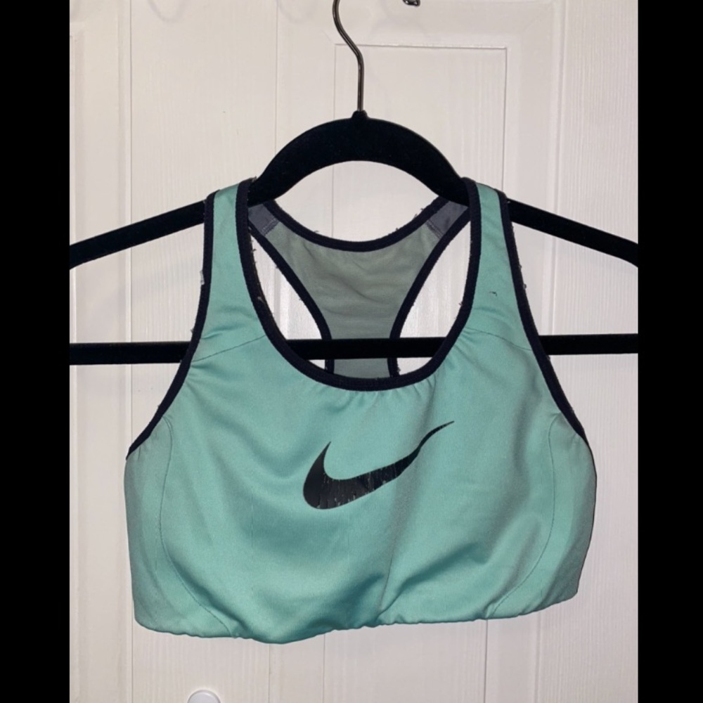 Sea Foam Green Dry Fit SZ M Nike Sports Bra